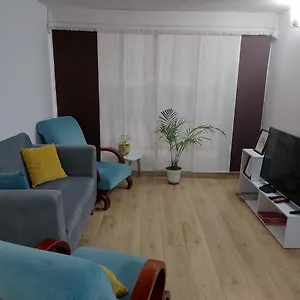 Luna 170 Apartamento