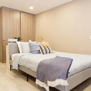 The Petit Flat - Bright & Stylish Near Unicentro Apartamento